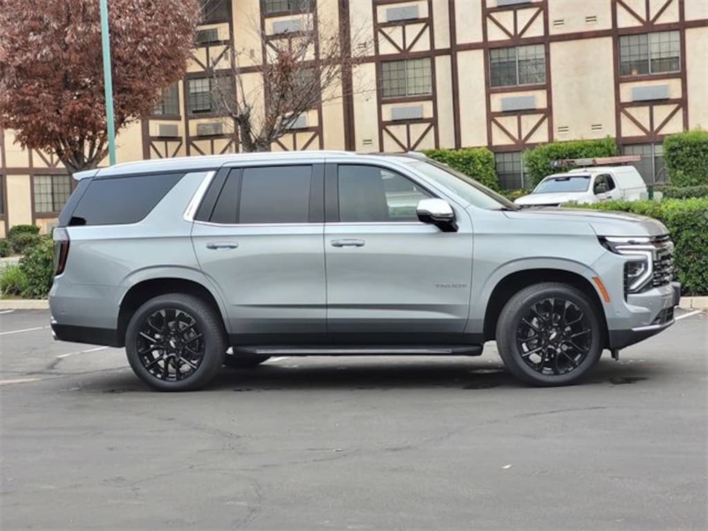 New 2025 Chevrolet Tahoe Premier SUV