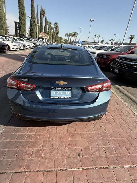 2024 Chevrolet Malibu Premier 2LT photo 4