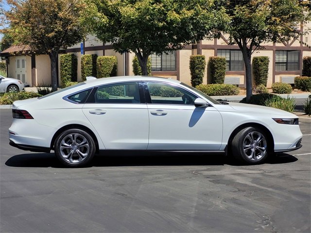 2023 Honda Accord EX photo 2