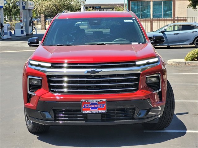 2025 Chevrolet Traverse High Country photo 2