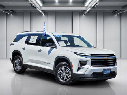 2024 Chevrolet Traverse LT SUV