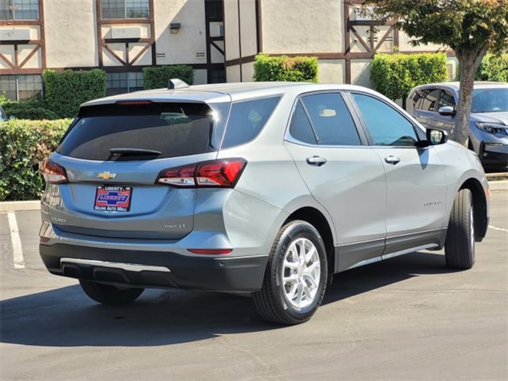 Used 2024 Chevrolet Equinox LT SUV