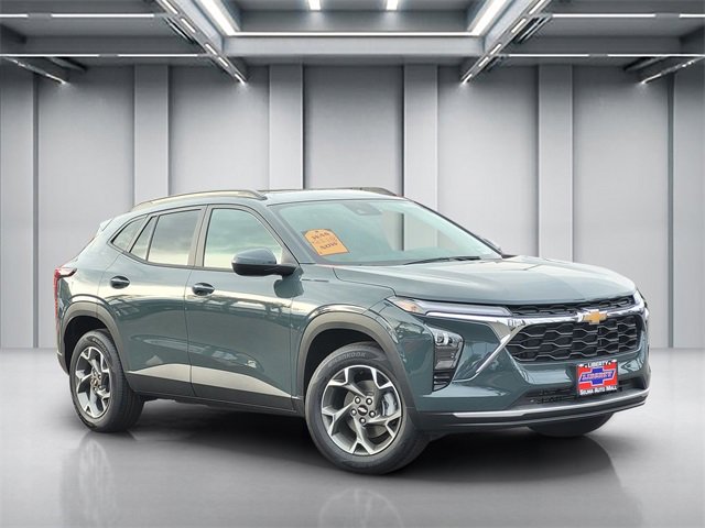 2026 Chevrolet Trax LT's photo