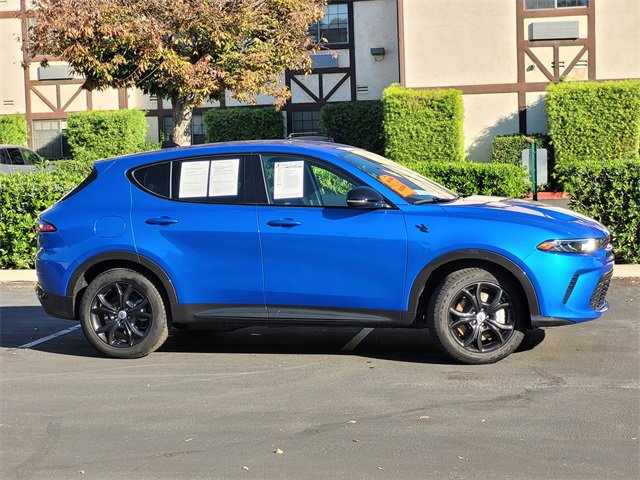 2024 Dodge Hornet R/T photo 4