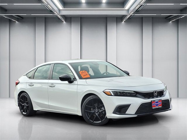 2024 Honda Civic Hatchback Sport's photo