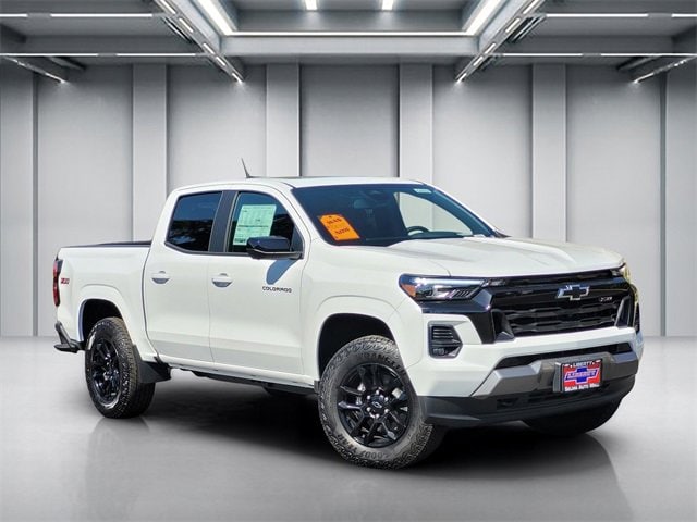 2025 Chevrolet Colorado Z71's photo