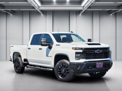 2025 Chevrolet Silverado 2500 HD Custom Truck
