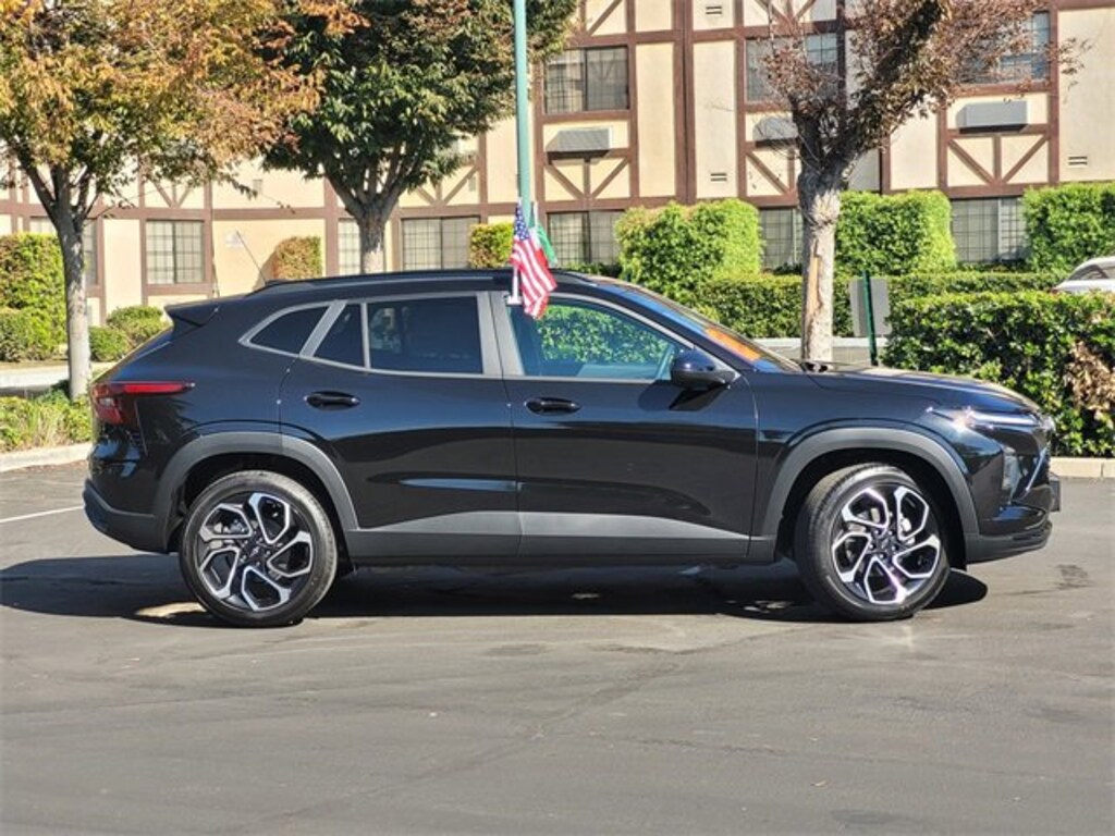 New 2026 Chevrolet Trax 2RS SUV