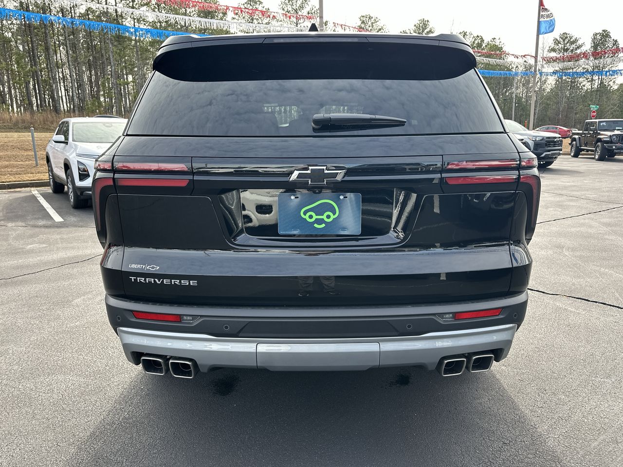 2025 Chevrolet Traverse LT - Photo 7