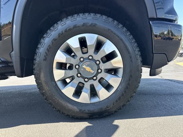 2026 Chevrolet Silverado 2500 HD Custom - Photo 10