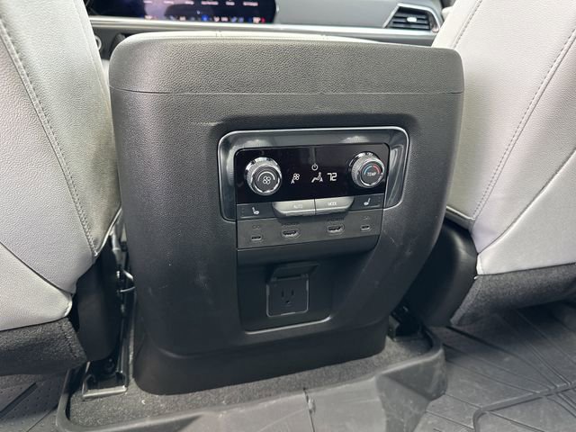 2025 Chevrolet Tahoe Premier - Photo 24