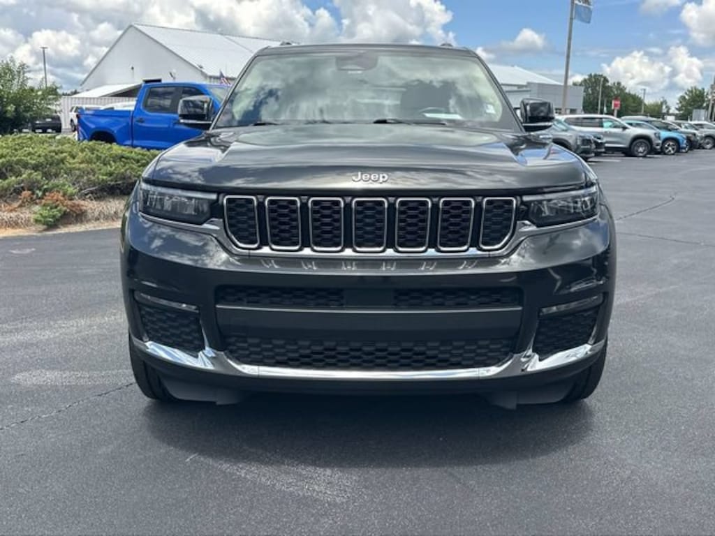 Used 2022 Jeep Grand Cherokee L Limited 4x2 SUV