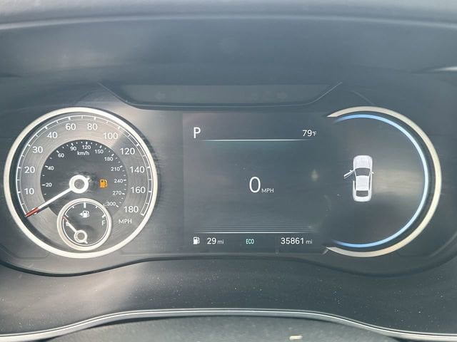 2023 GENESIS G70 Standard - Photo 11