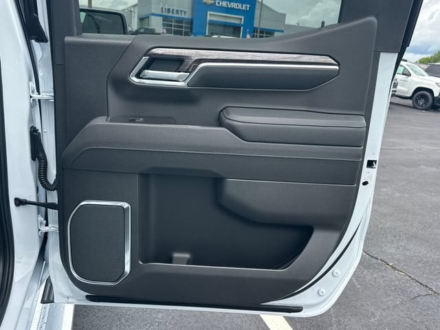 2026 Chevrolet Silverado 1500 LTZ - Photo 16