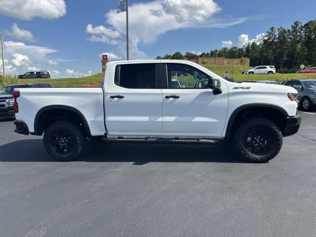 New 2026 Chevrolet Silverado 1500 ZR2 Truck