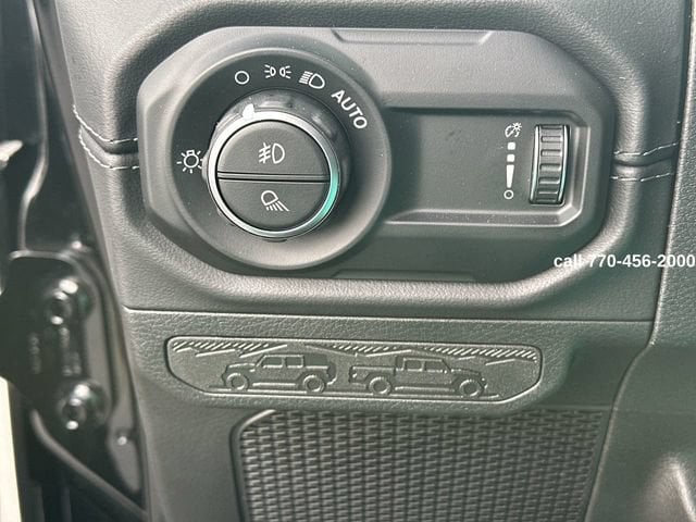 2025 Jeep Gladiator Mojave - Photo 17