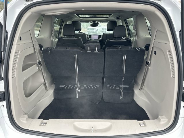 2024 Chrysler Pacifica Limited - Photo 25