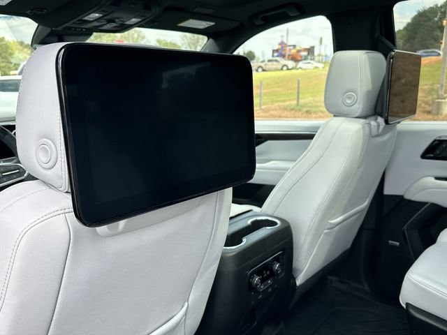 2025 Chevrolet Tahoe Premier - Photo 23