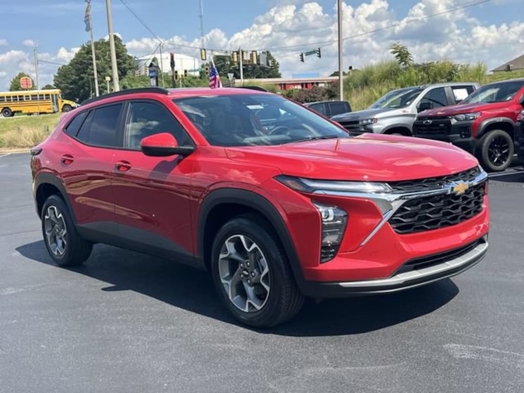 New 2026 Chevrolet Trax LT SUV