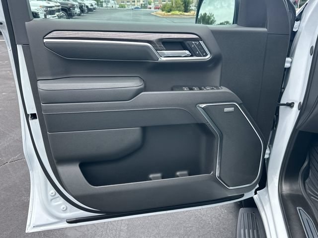 2026 Chevrolet Silverado 1500 LTZ - Photo 10