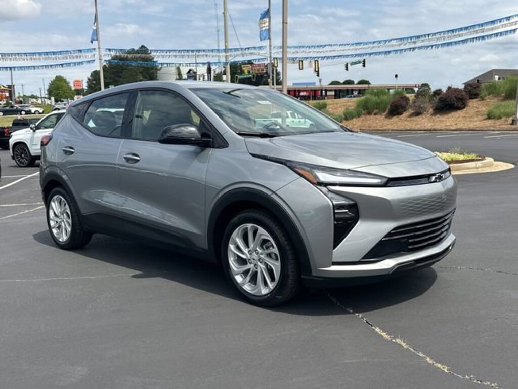 New 2027 Chevrolet Bolt LT SUV
