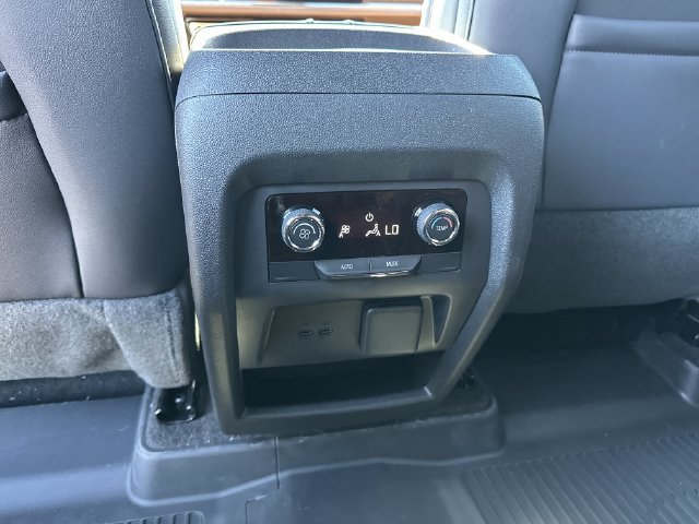 2027 Chevrolet Traverse Z71 - Photo 22