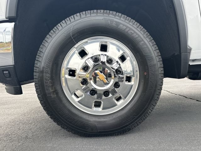 2026 Chevrolet Silverado 3500 HD LTZ - Photo 11