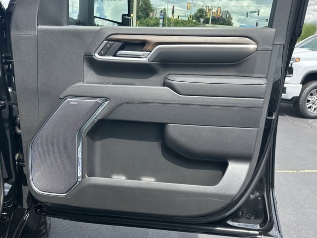 2026 Chevrolet Silverado 2500 HD High Country - Photo 14