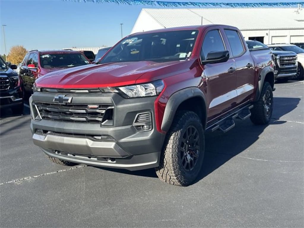 Used 2024 Chevrolet Colorado Trail Boss Truck