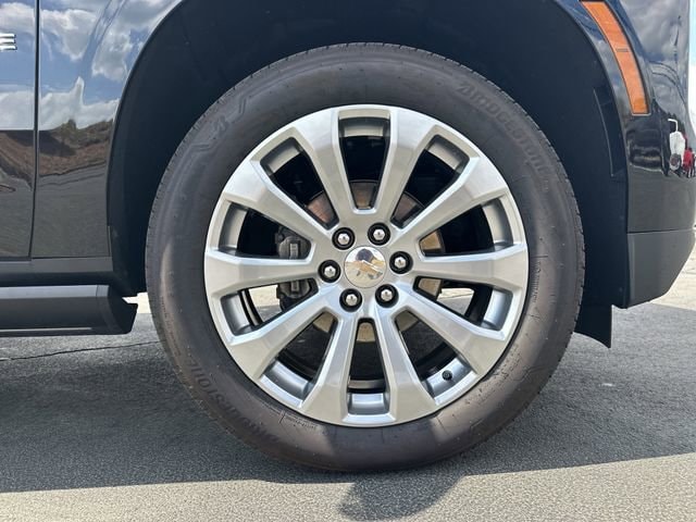 2025 Chevrolet Tahoe Premier - Photo 14