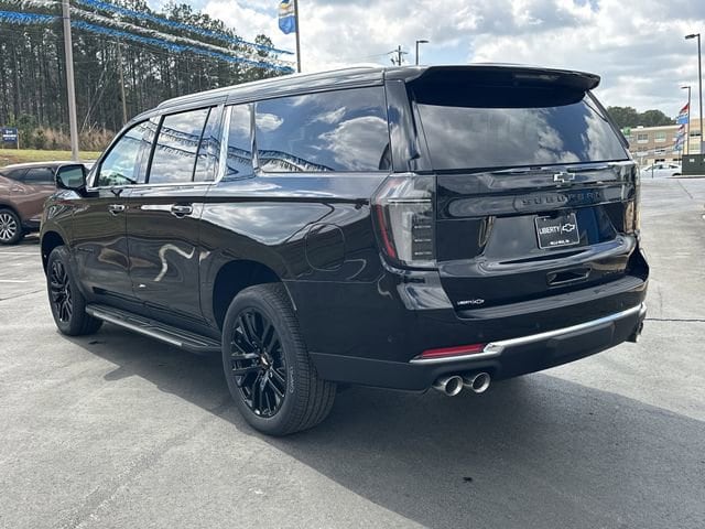 2026 Chevrolet Suburban High Country - Photo 7