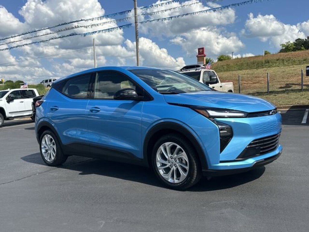 New 2027 Chevrolet Bolt LT SUV