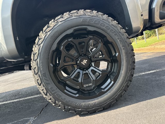 2026 Chevrolet Silverado 1500 RST - Photo 19
