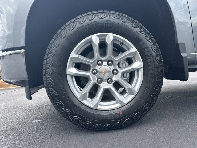 2026 Chevrolet Silverado 1500 LT - Photo 11