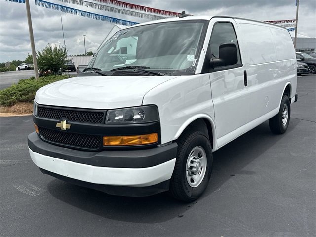 2023 Chevrolet Express Cargo 2500 Van photo 4