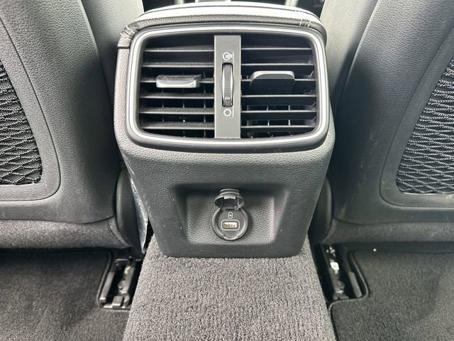 2023 GENESIS G70 Standard - Photo 21