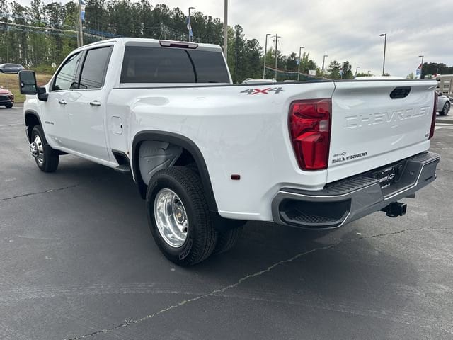 2026 Chevrolet Silverado 3500 HD LTZ - Photo 7