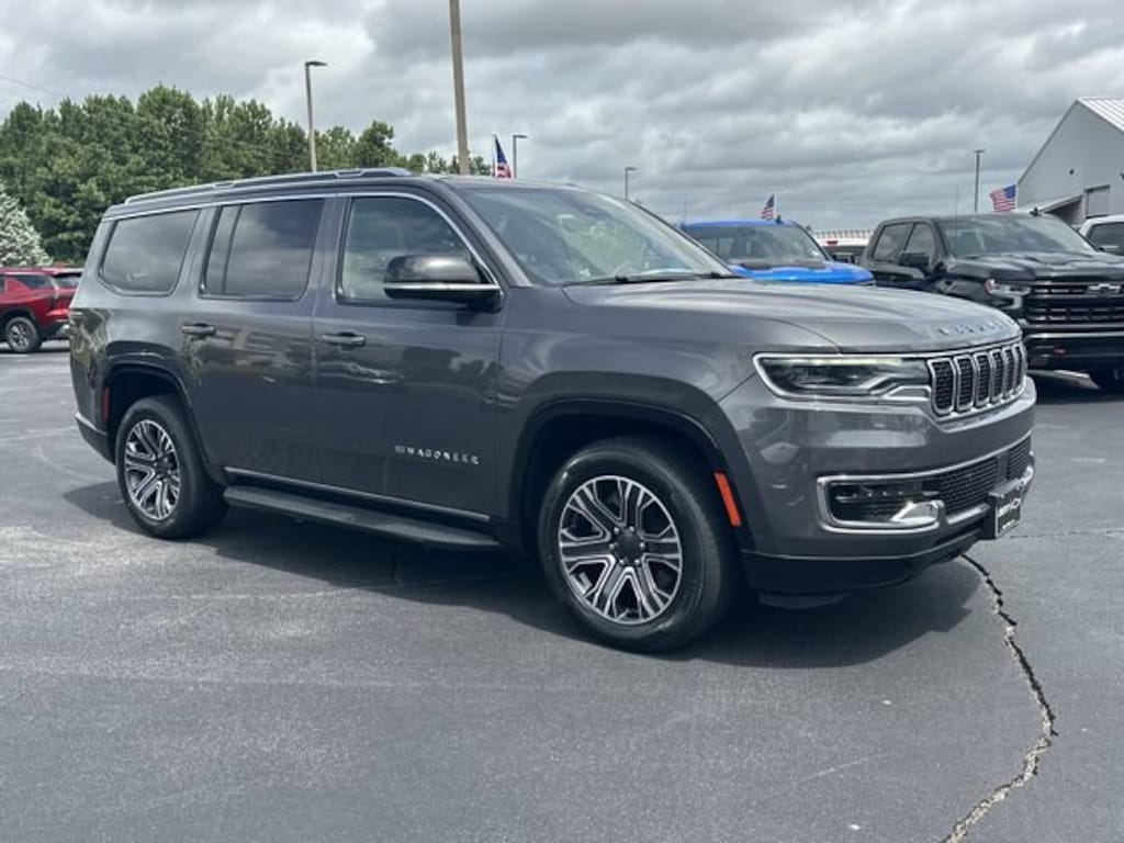 Used 2024 Jeep Wagoneer Series II