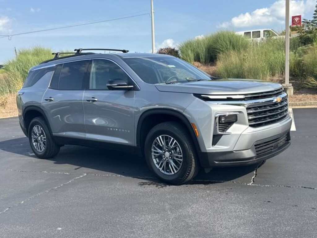 New 2026 Chevrolet Traverse LT SUV