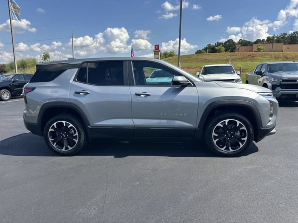 New 2027 Chevrolet Equinox LT SUV