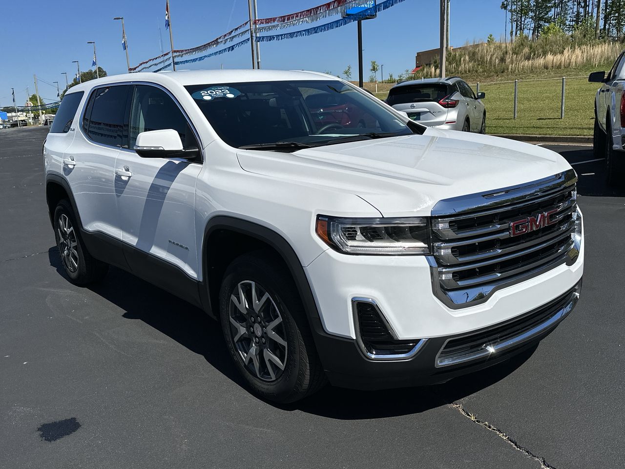 Used 2023 GMC Acadia SLE with VIN 1GKKNKL40PZ222679 for sale in Villa Rica, GA