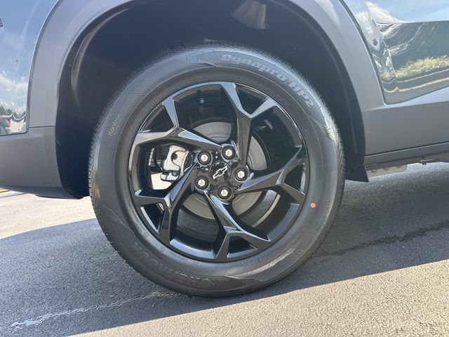 2026 Chevrolet Trax LT - Photo 17