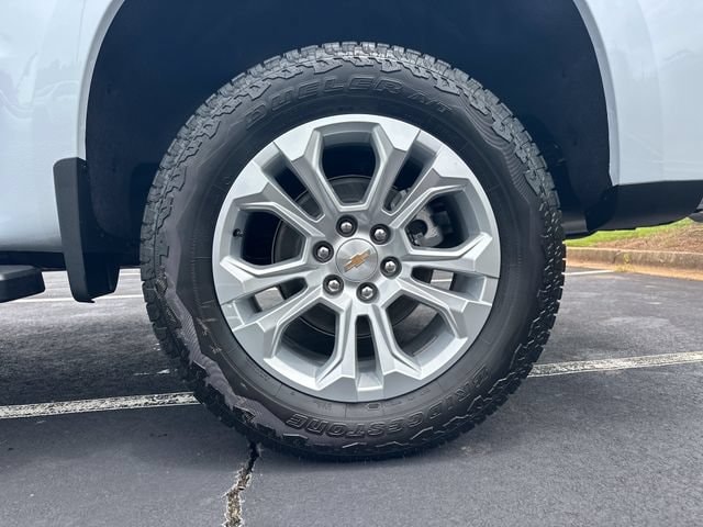 2026 Chevrolet Silverado 1500 LTZ - Photo 19