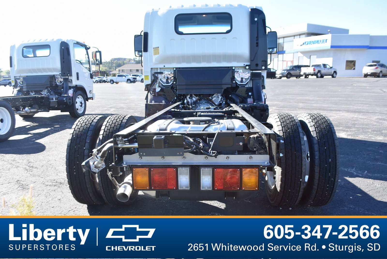 2025 Chevrolet Silverado 4500HD photo 4