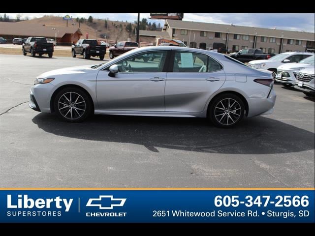 2023 Toyota Camry SE - Photo 6