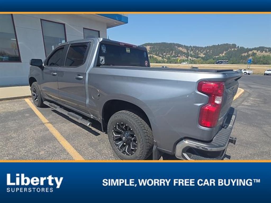 Used 2021 Chevrolet Silverado 1500 LT Truck