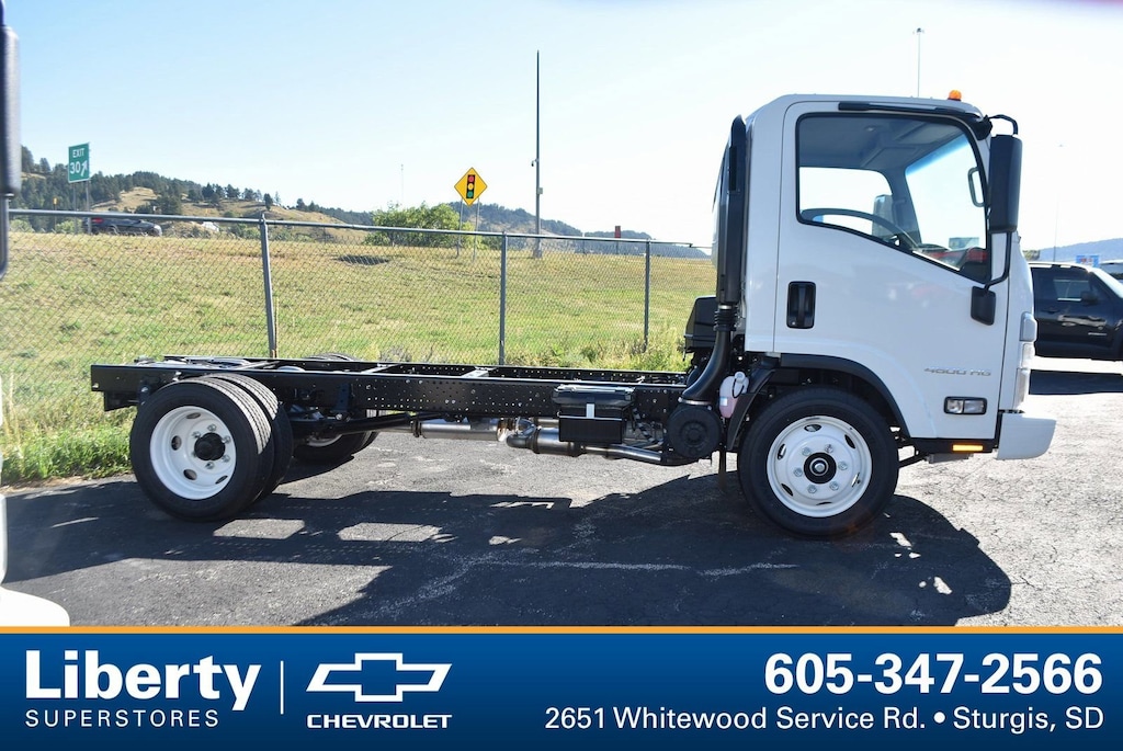 New 2025 Chevrolet Low Cab Forward 4500 HG Truck