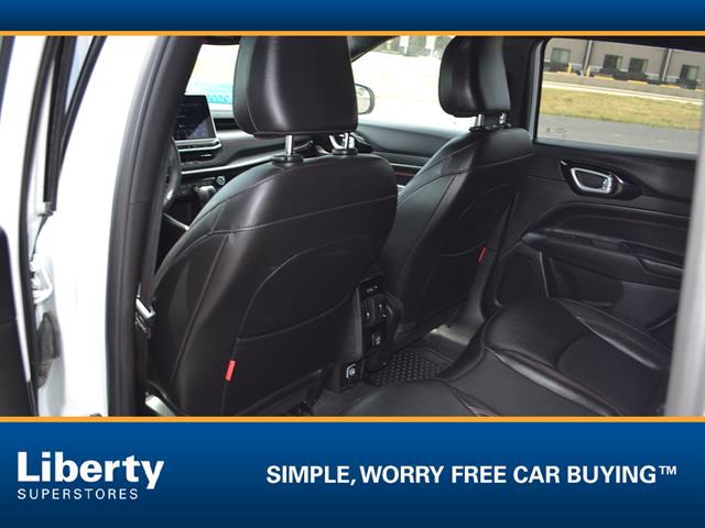 2025 Jeep Compass Trailhawk - Photo 14