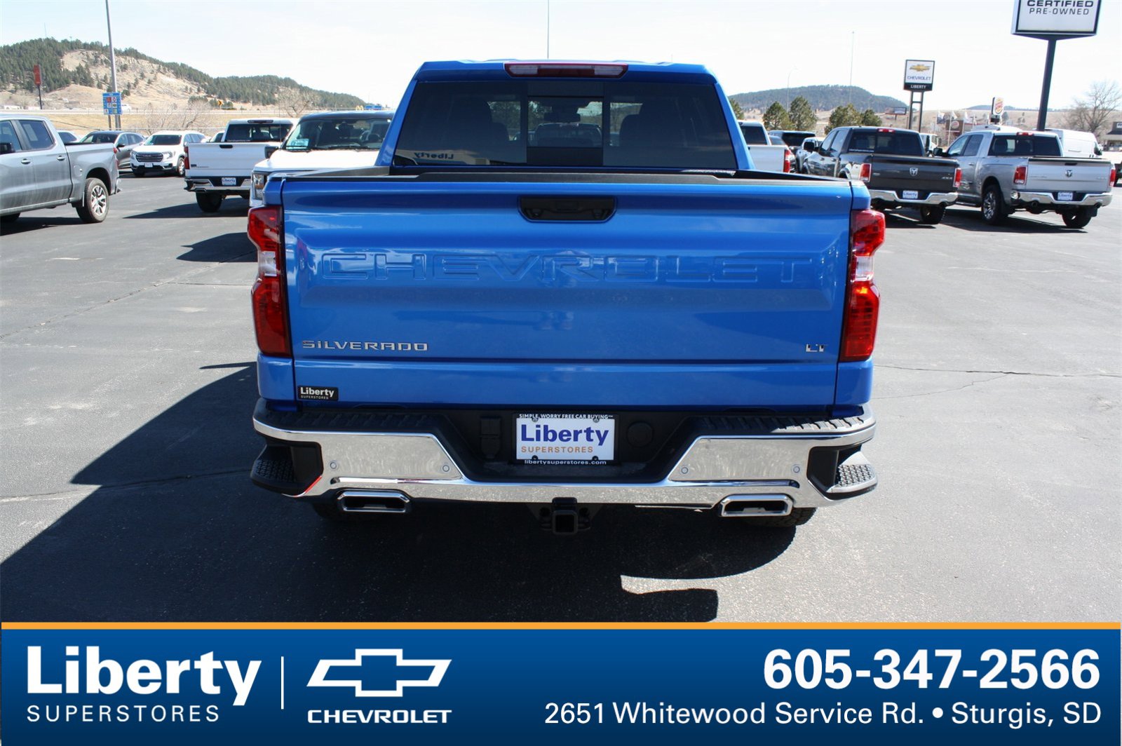2025 Chevrolet Silverado 1500 LT photo 4