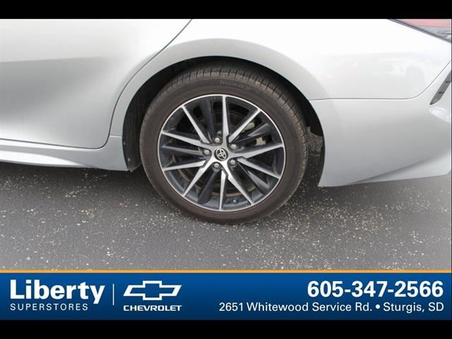 2023 Toyota Camry SE - Photo 9
